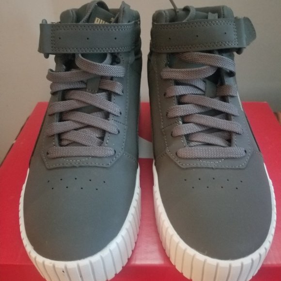 Puma high top Sneaker Sz 8 - Picture 1 of 10